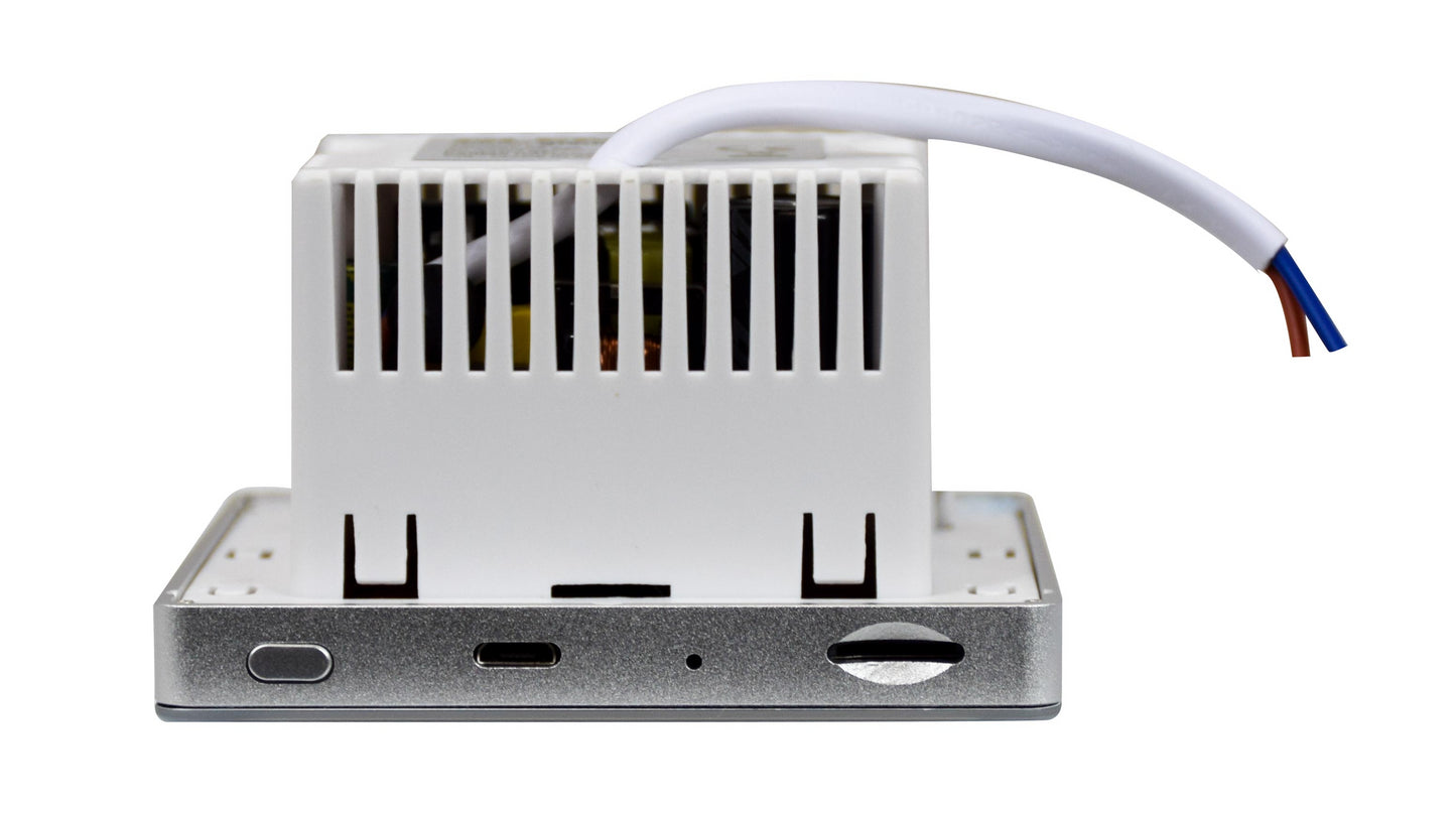 KARMA - ZIDNO POJAČALO SA ZASLONOM NA DODIR - RADIO/BLUETOOTH- 4X30W